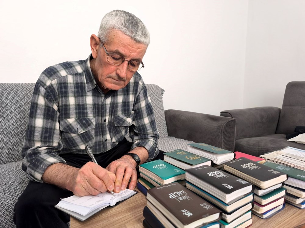 Edirneli çift 40 yıldır aralıksız yazıyor: Geçmişi hatırlamak isteyen onlara soruyor - 1