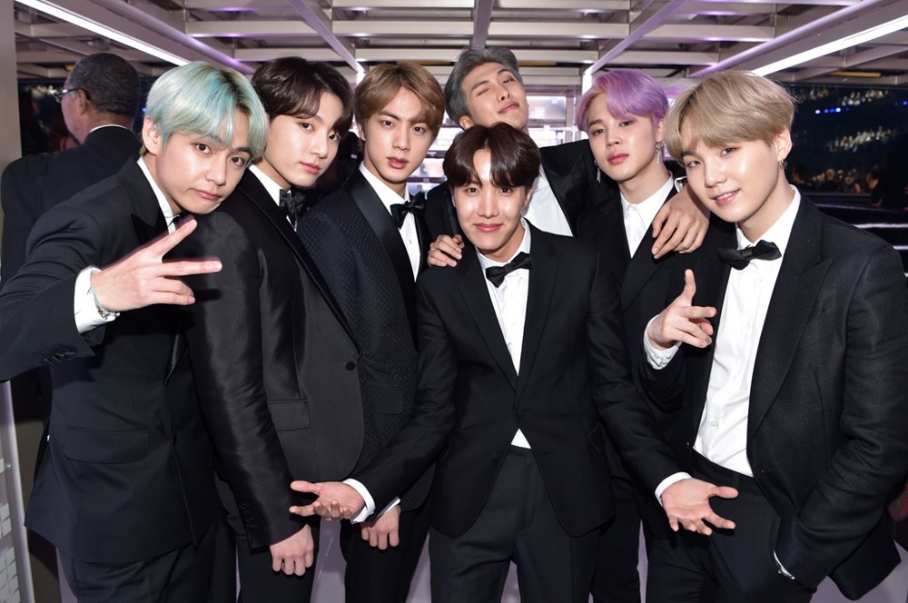 ARMY'ler BTS için yılda bin dolar harcıyor - 7