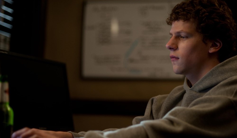 Gerçekliği tartışma konusu olan biyografik filmler - 8