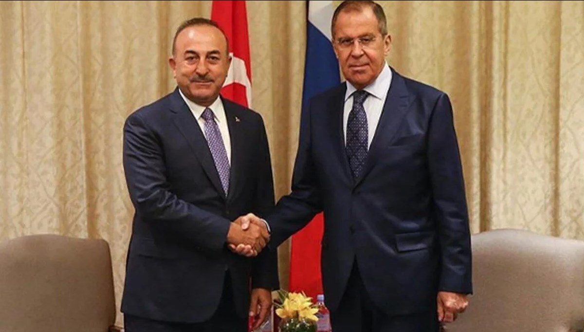 SON DAKİKA: Dışişleri Bakanı Çavuşoğlu, Rus mevkidaşı Lavrov ile görüştü