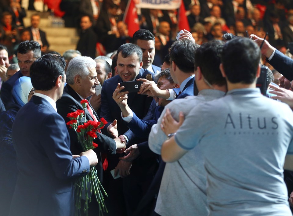 AK Parti'nin referandum kampanyası tanıtıldı - 7