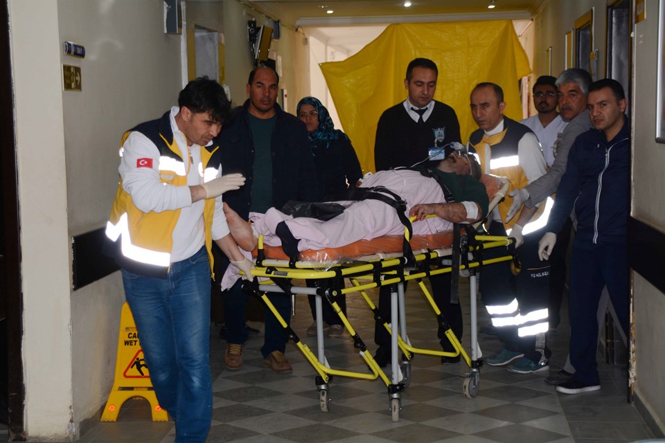 Yahyalı Belediye Başkanı Esat Öztürk'e bıçaklı saldırı - 2