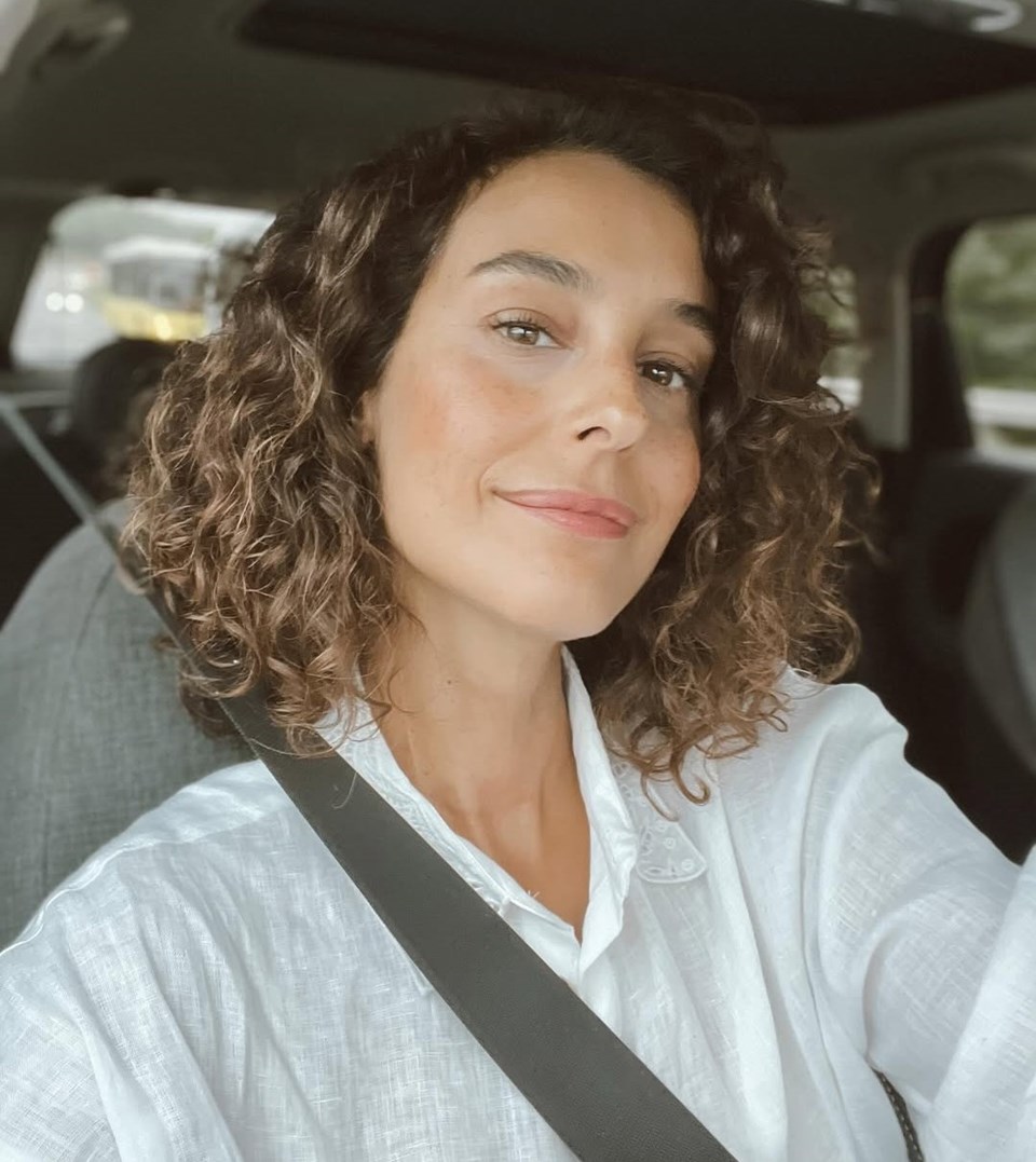 Arzum Onan yıllar sonra oyunculuğa dönüyor - 1