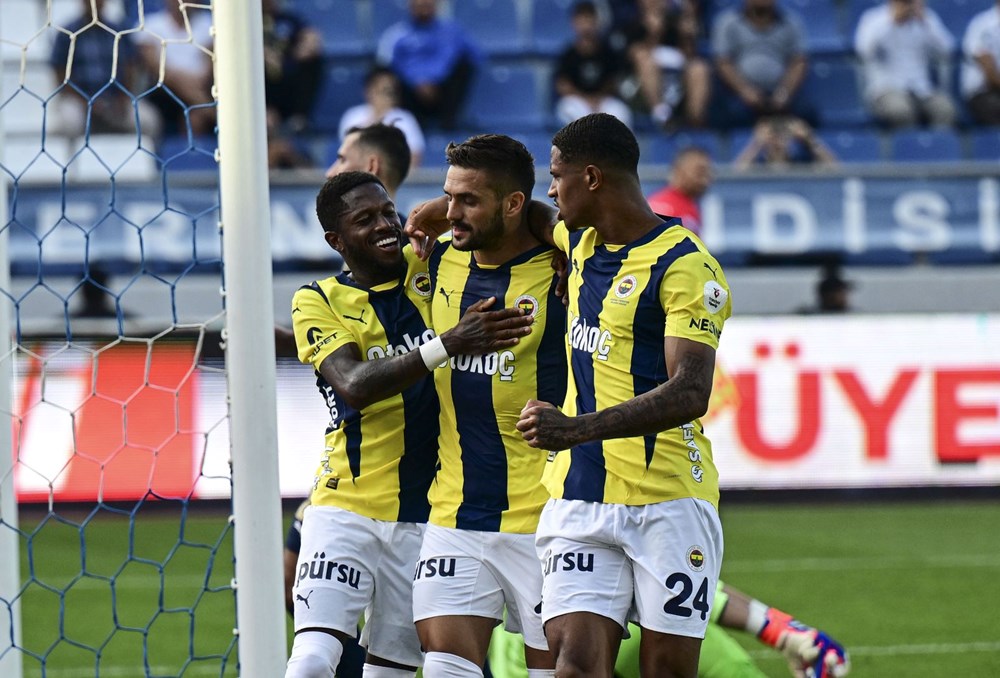 Süper Lig'de derbi zamanı: Fenerbahçe ve Galatasaray karşı karşıya geliyor (Muhtemel 11) - 6