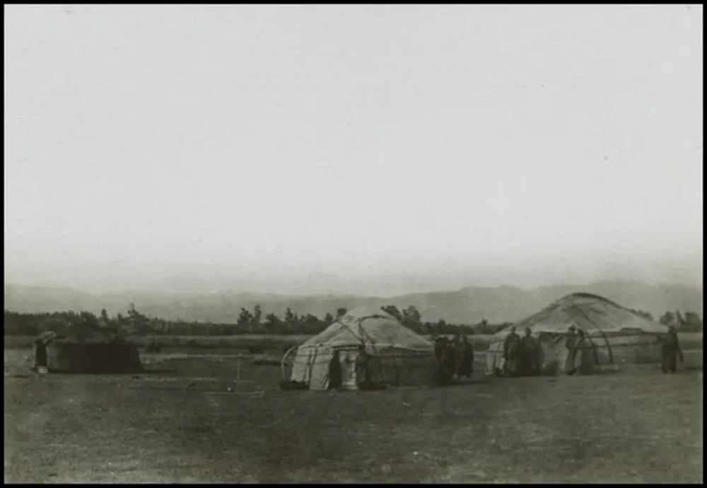 Bilim kurgu değil Türk boylarının 111 yıllık fotoğrafları. Gizemli heykeller, gelişmiş aletler, tanıdık kıyafetler (106 fotoğrafla gizemli Türk tarihi) - 93