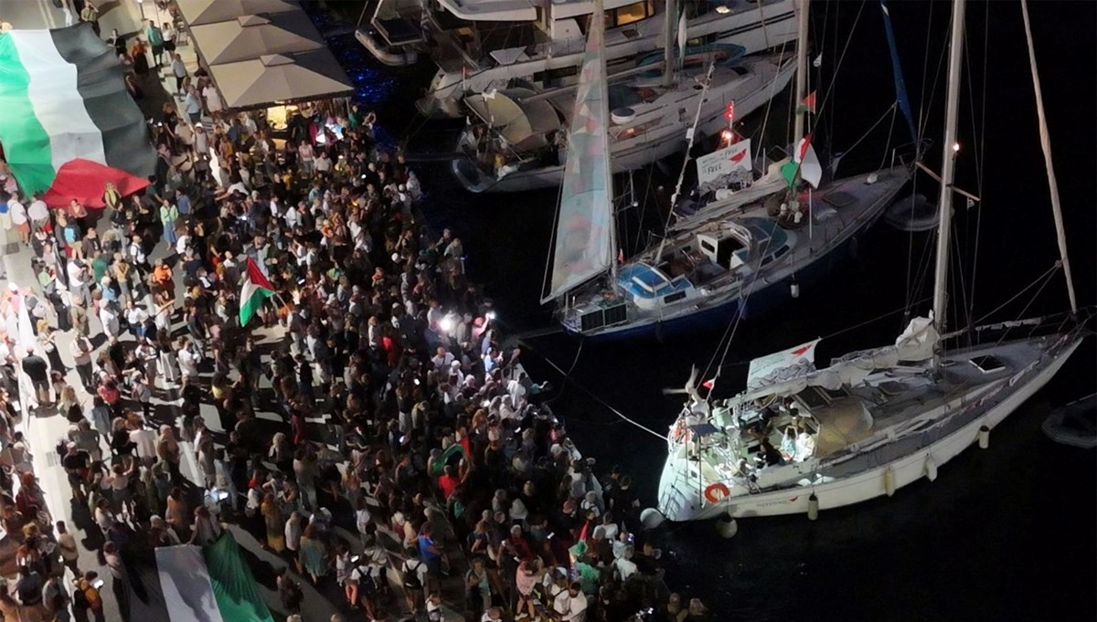 Yunan gemileri Gazze'ye gidiyor