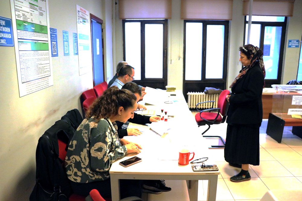 Yurttan Seçim Manzaraları Türkiye ikinci kez sandık başında