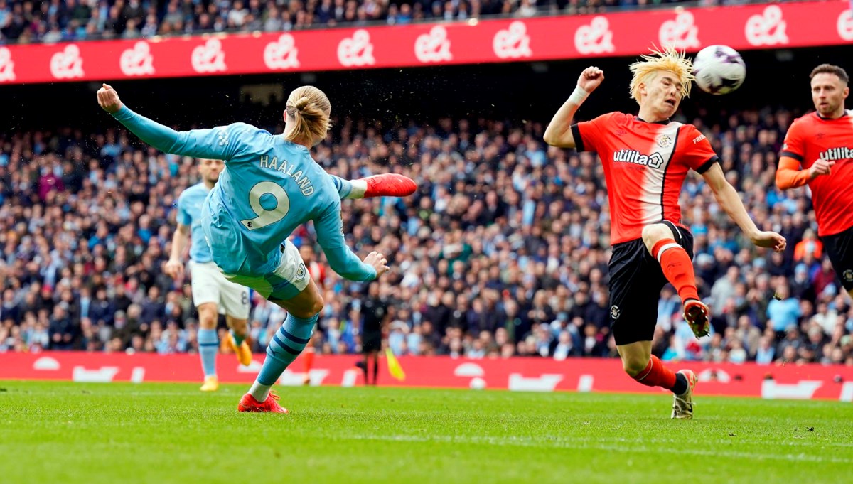 Manchester City'den 5 gollü galibiyet Manchester City'den 5 gollü galibiyet