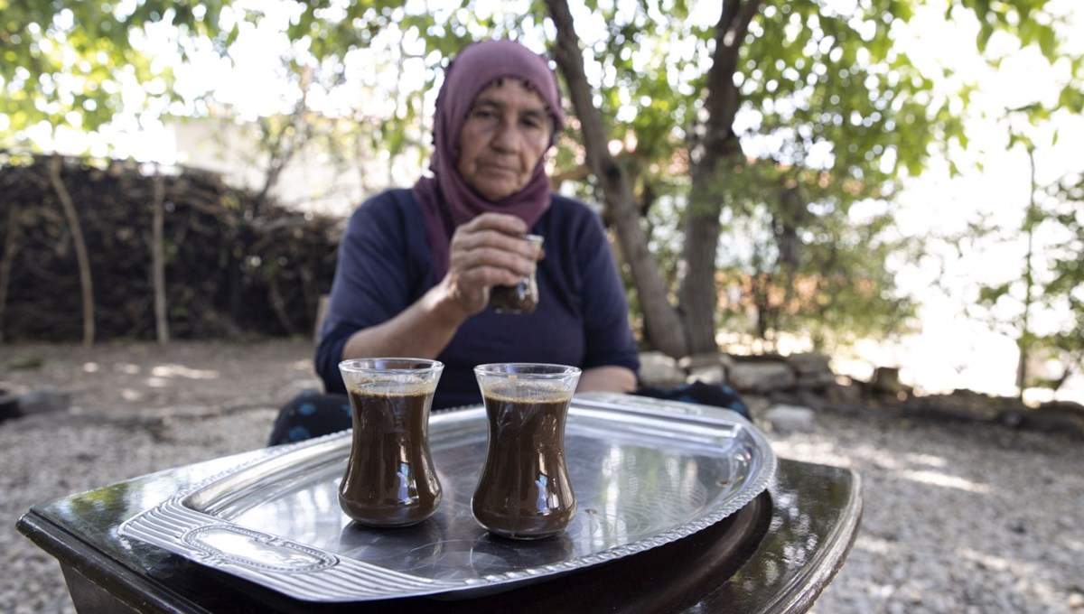 Kahve gibi içiyorlar! Kilosu 400 liraya alıcı buluyor