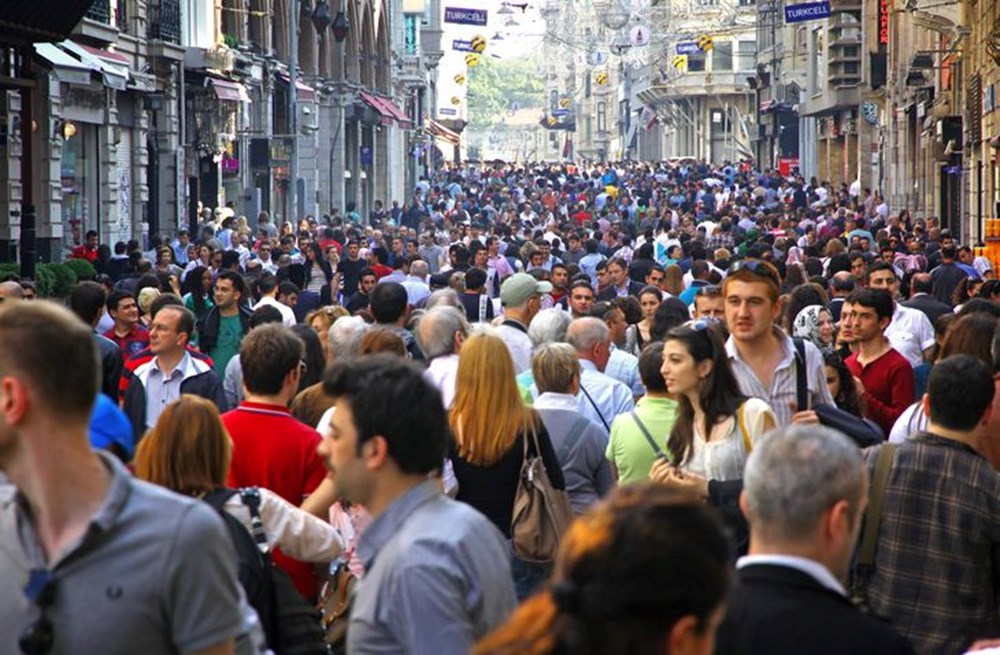 Türkiye'nin en kalabalık şehirleri! Sokakları, caddeleri tıklım tıklım dolu, dünyanın en kalabalık 15 ili sıralamasında listede - 1
