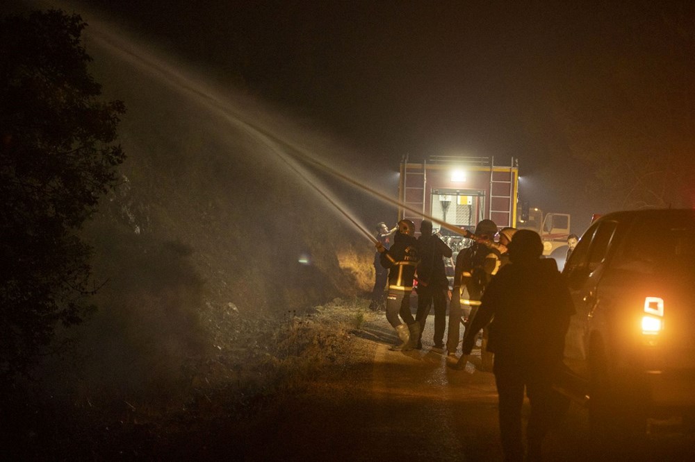 Marmaris'te orman yangını: Havadan müdahale yeniden başladı - 22