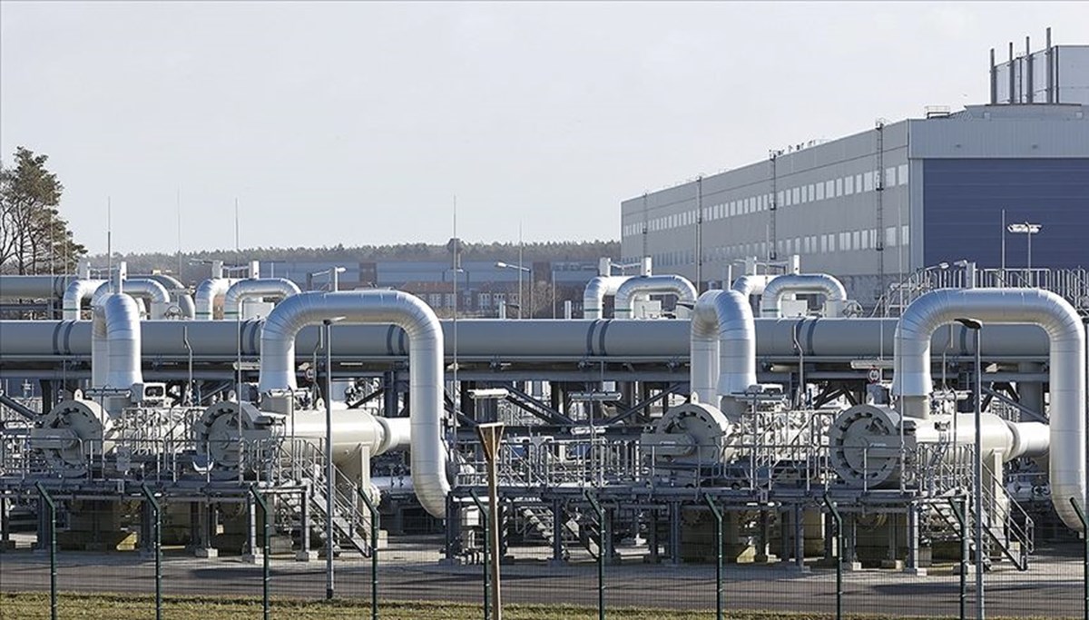 Rusya'dan Avrupa'ya petrol taşıyan boru hattında sızıntı