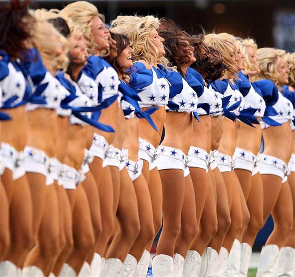 Naked blondes cheerleaders