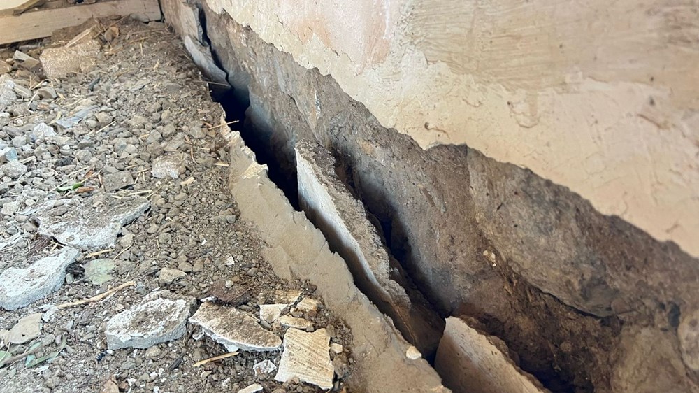 4.8'lik Sarsıntı Hudut Köyünü Vurdu: Evler Yıkıldı 76