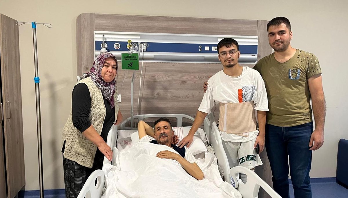 Karaciğerinde tümör çıktı, oğlu sayesinde hayata tutundu: 