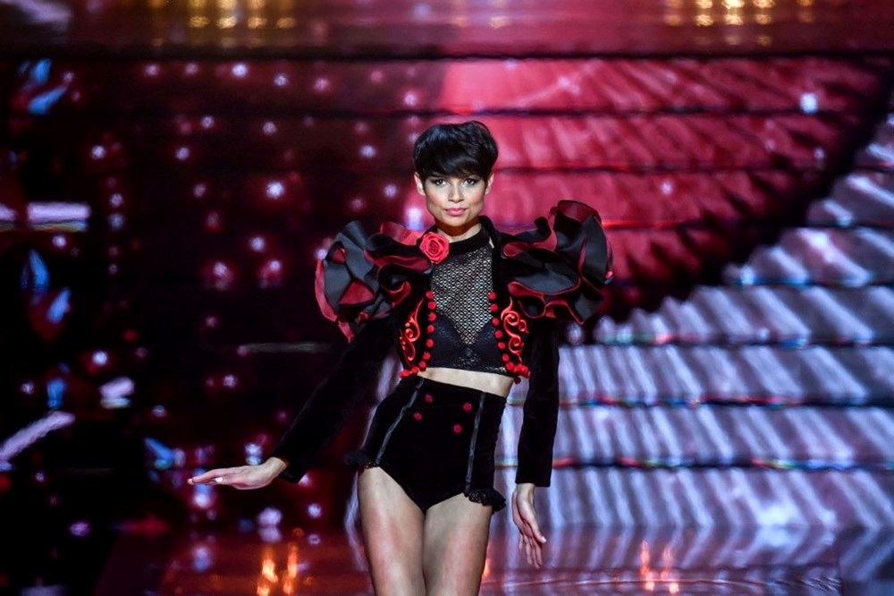 Yeni Fransa Güzeli ülkede tartışma yarattı - 11