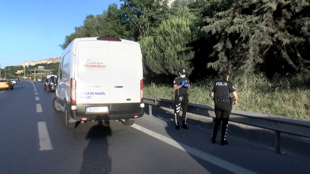 İstanbul'da TEM Otoyolu kenarında ceset bulundu - 7