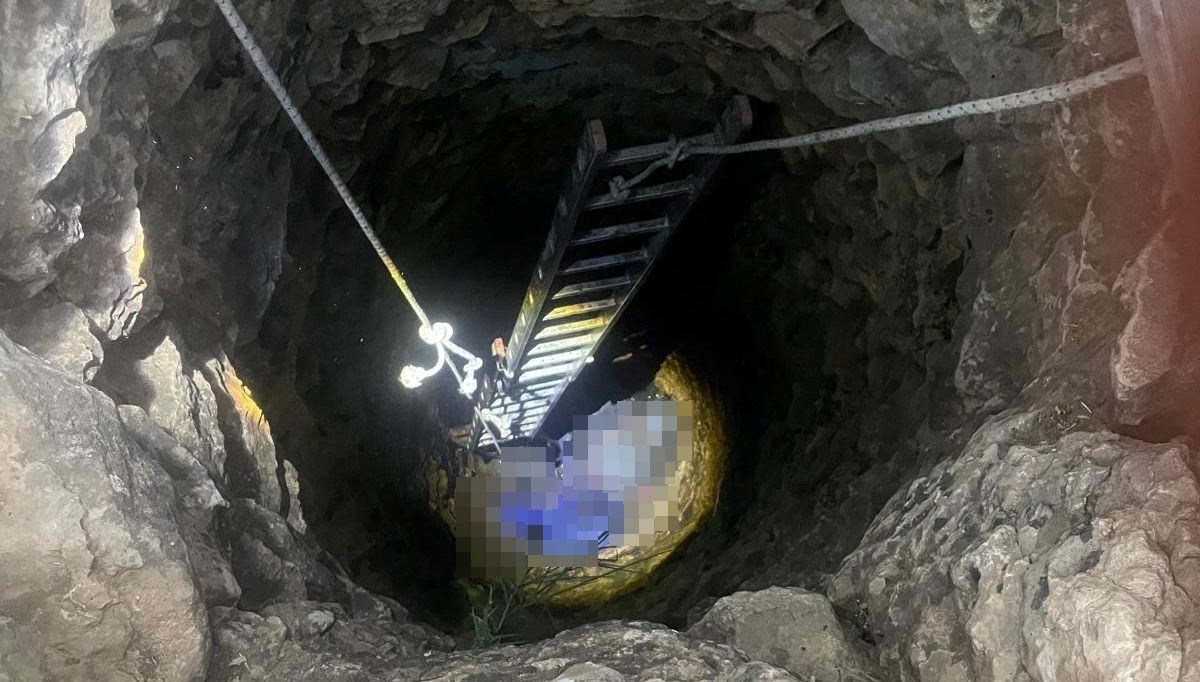 4 kişi kuyunun dibinde ölü bulundu
