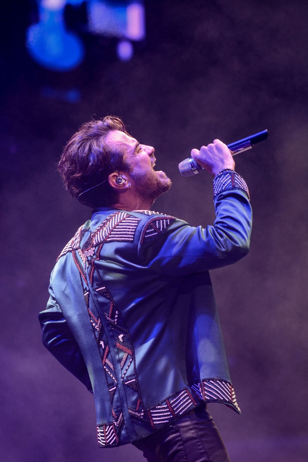 Kenan Doğulu konserinde Türkiye�de bir ilk yaşandı NTV
