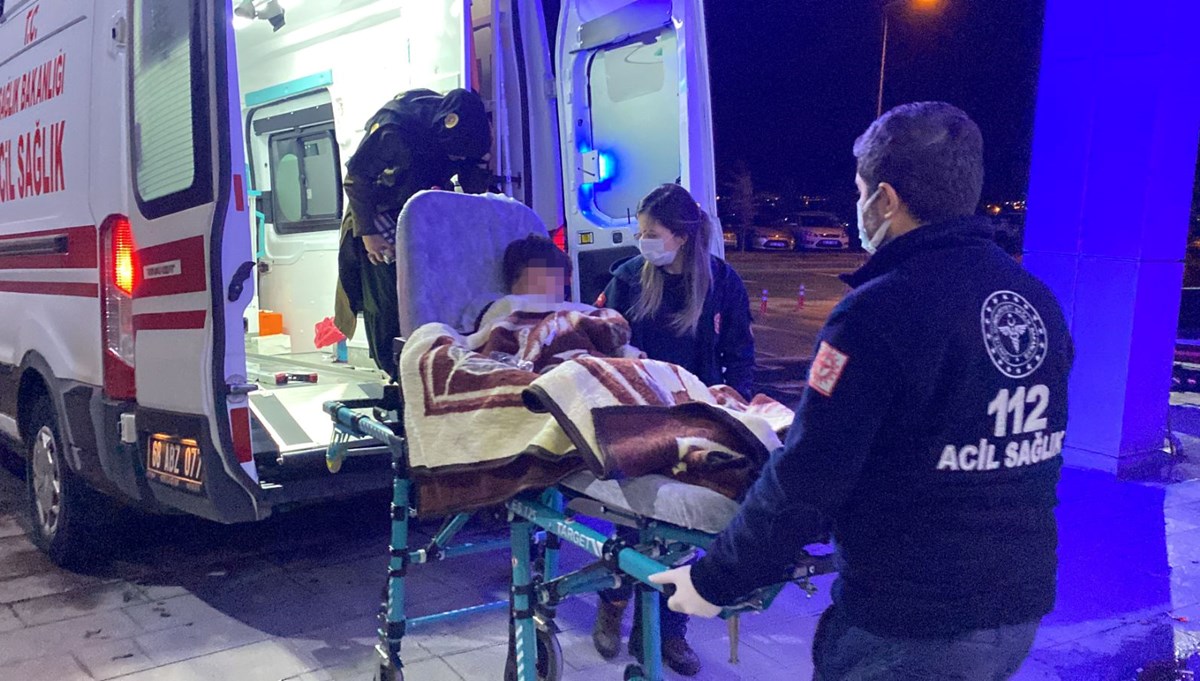 4 yaşındaki çocuk tabancayla ayağından vuruldu