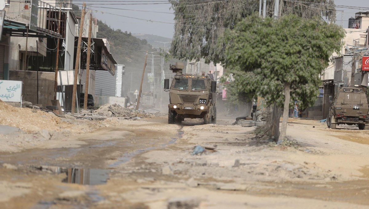 Hamas'tan Batı Şeria'da greve gidilmesi çağrısı Hamas'tan Batı Şeria'da greve gidilmesi çağrısı