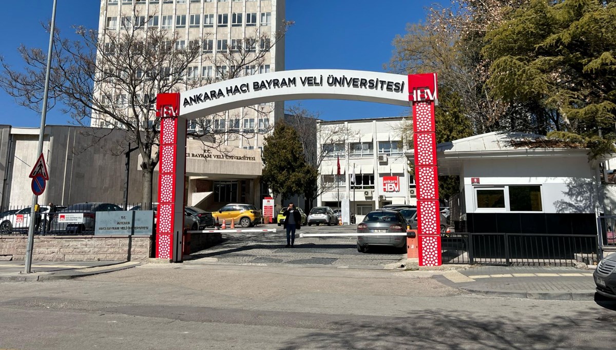 Hacı Bayram Veli Üniversitesi'nde köpek besleme yasağı