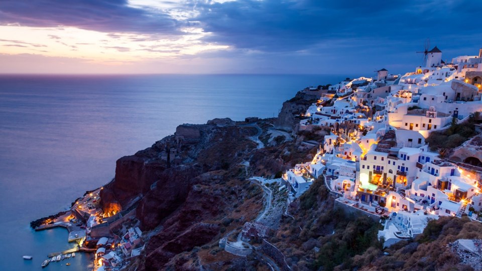 Yunanistan'ın Santorini adası artık turist istemiyor - 2
