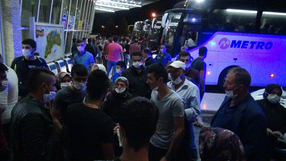 Asker uğurlamada sosyal mesafe unutuldu - 2