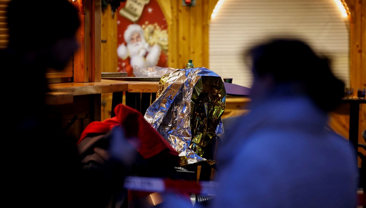 Almanya'da Noel pazarına saldırı: Ölü sayısı 4'e çıktı, 41 yaralının durumu ağır | Yaralılar arasında iki Türk de var Almanya'da Noel pazarına saldırı: Ölü sayısı 4'e çıktı, 41 yaralının durumu ağır | Yaralılar arasında iki Türk de var