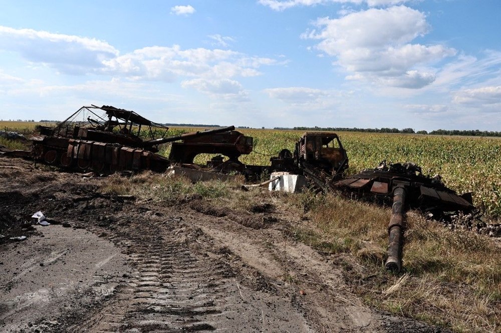 Rusya-Ukrayna hattı ateş altında: Nükleer santralde alarm verildi, yakıt yüklü feribot imha edildi - 8