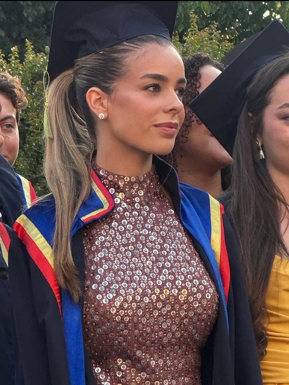 Yasemin Ilıcalı 18 yaşında: İyi ki doğdun güçlü kızım - 2