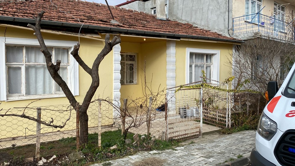 Tokat'ta baltalı vahşet: Arkadaşını katledip 