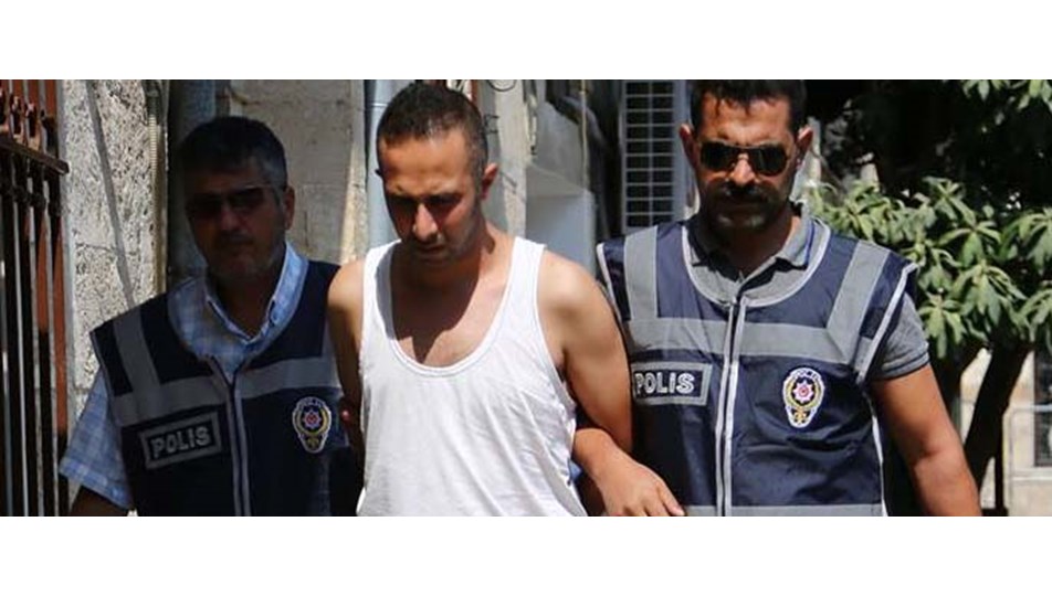 Bıçaklanarak öldürülen kadının kardeşi gözaltında