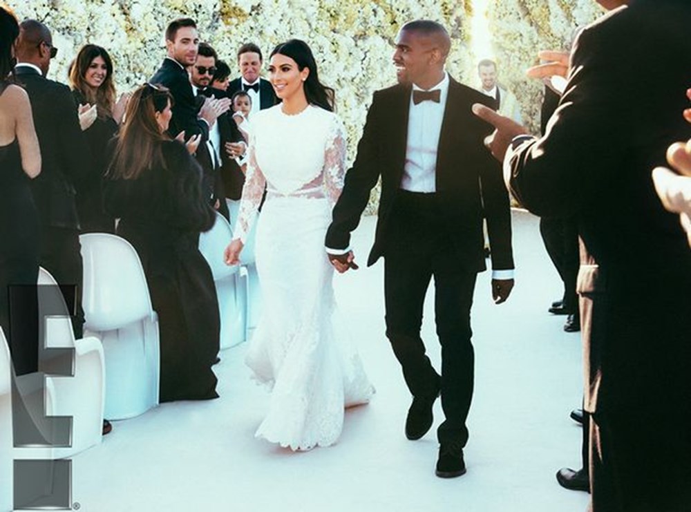 Kim Kardashian’dan 5 yıl sonra yeni düğün fotoğrafları - 1