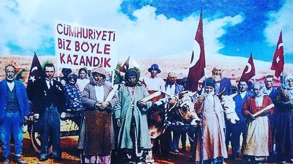 Ünlü isimlerden 29 Ekim Cumhuriyet Bayramı mesajları (Türkiye Cumhuriyeti 97 yaşında) - 25