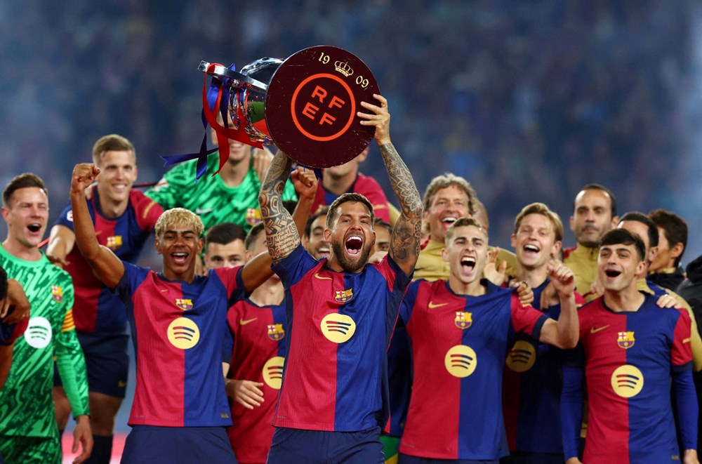 Galatasaray'a iki finalist birden: Şampiyonlar Ligi'ndeki bir muhtemel rakip daha belli oldu - 11