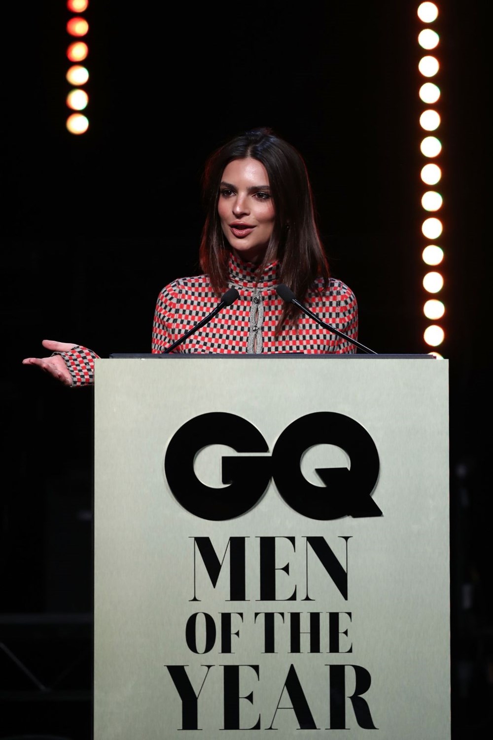 Emily Ratajkowski GQ Avustralya Yılın Kadını seçildi - Magazin Haberleri