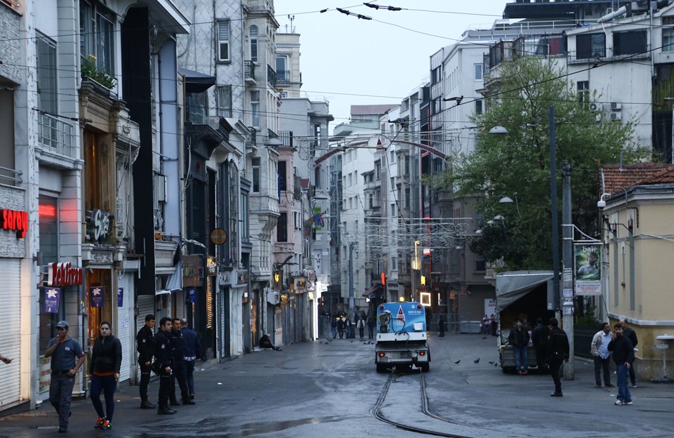 Taksim'e çıkmak isteyen gruplara müdahale - 20