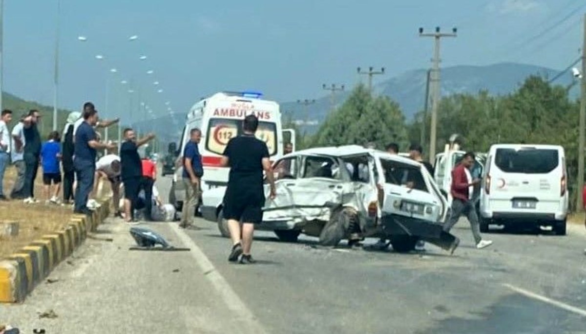 Menteşe'de trafik kazası: 1'i ağır, 2 yaralı Menteşe'de trafik kazası: 1'i ağır, 2 yaralı