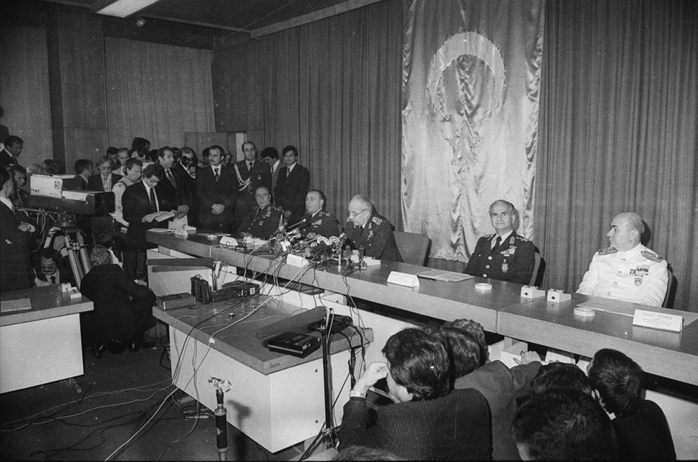 12 Eylül darbesinin üzerinden 44 yıl geçti - 21