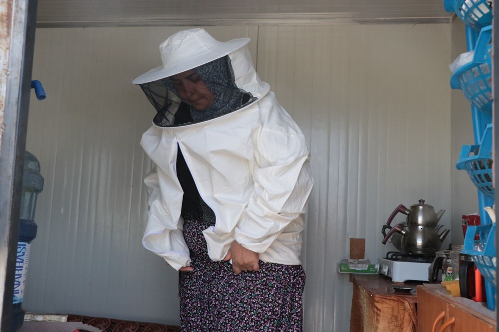 Kansere yakalandı ama yılmadı: Çocuklarını okutmak için başladığı arıcılıkta işleri büyüttü - 7