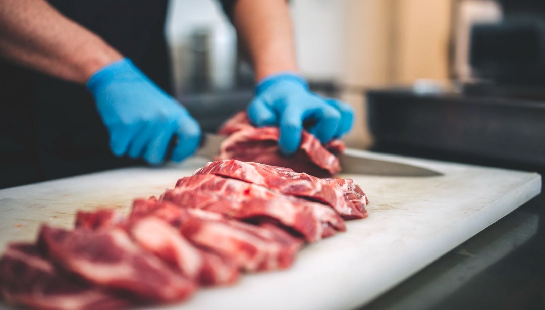 "Listeria Bakterisi" alarmı! Binlerce kilo et toplatılıyor, 2 can kaybı var