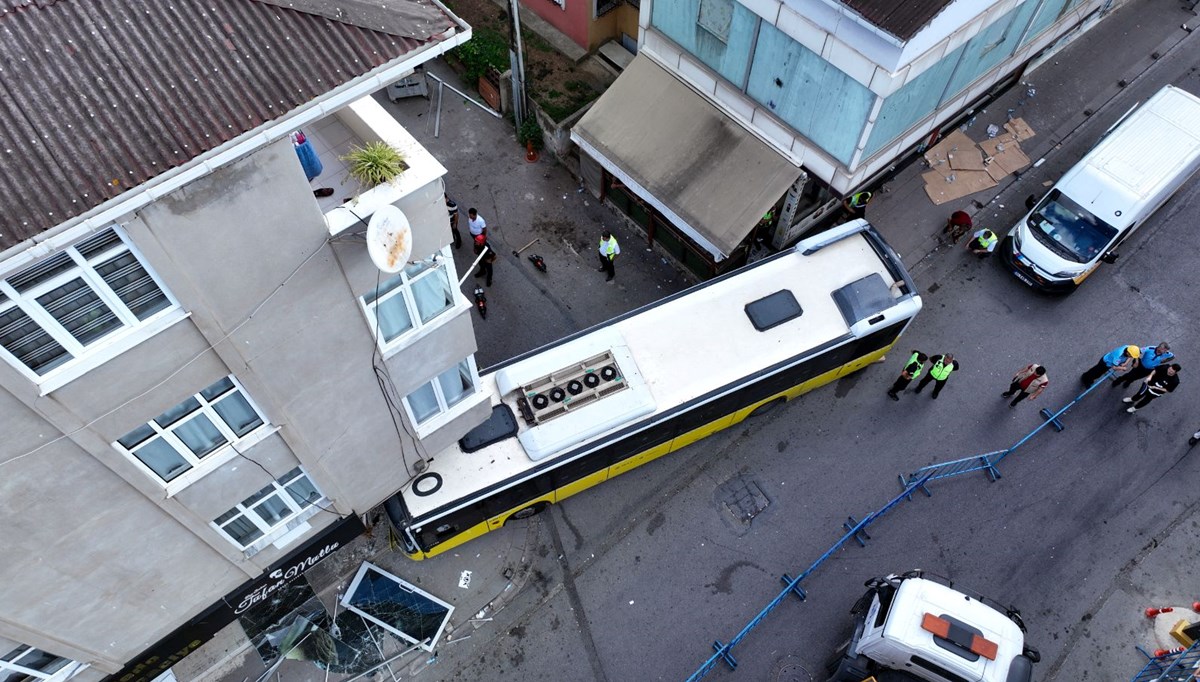 Pendik'te İETT otobüsünün binaya çarptı: Binanın kolonları için güçlendirme çalışması