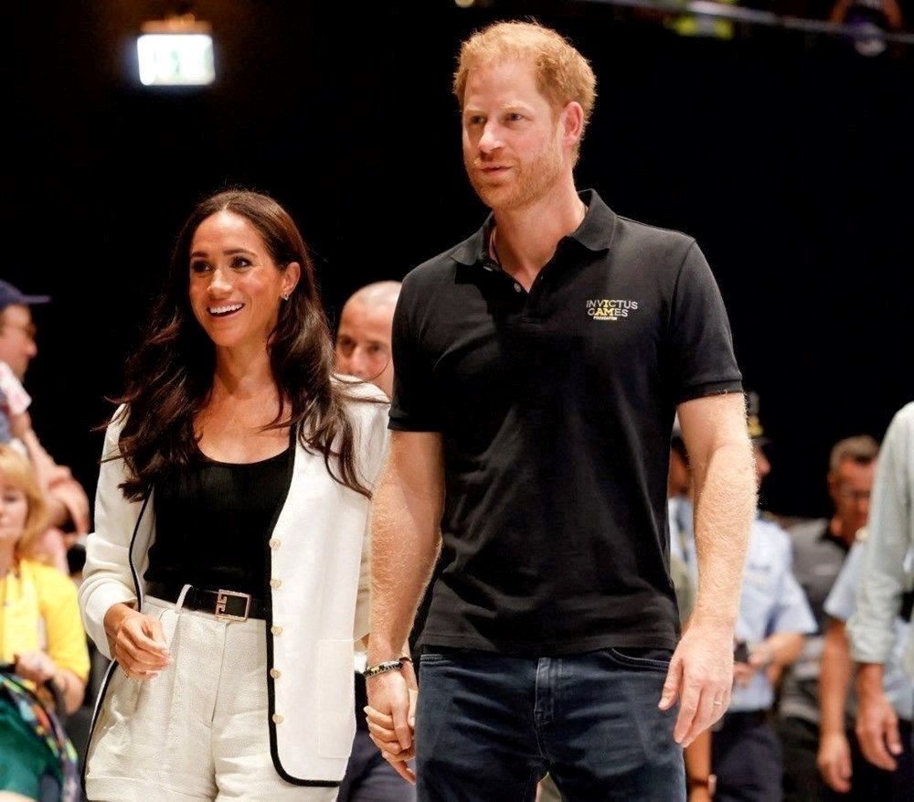 Meghan Markle eski günlerine geri döndü! Kraliyet hayatını tamamen geride bıraktı - 7
