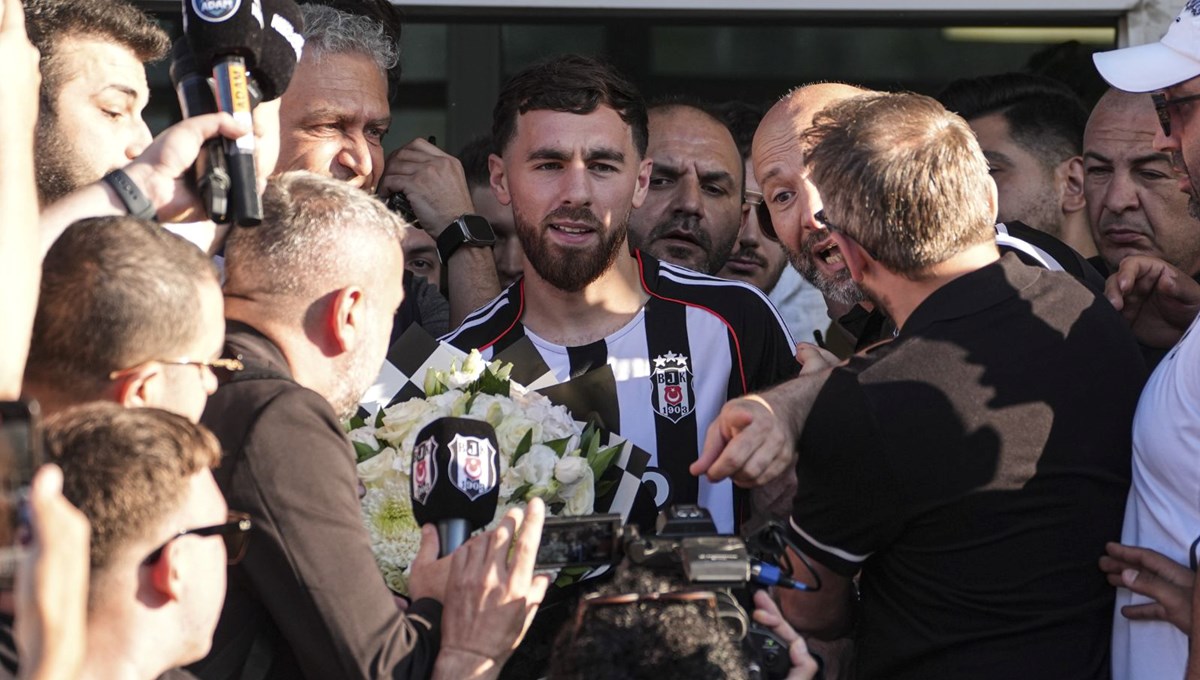 Orkun Kökçü formayı giydi