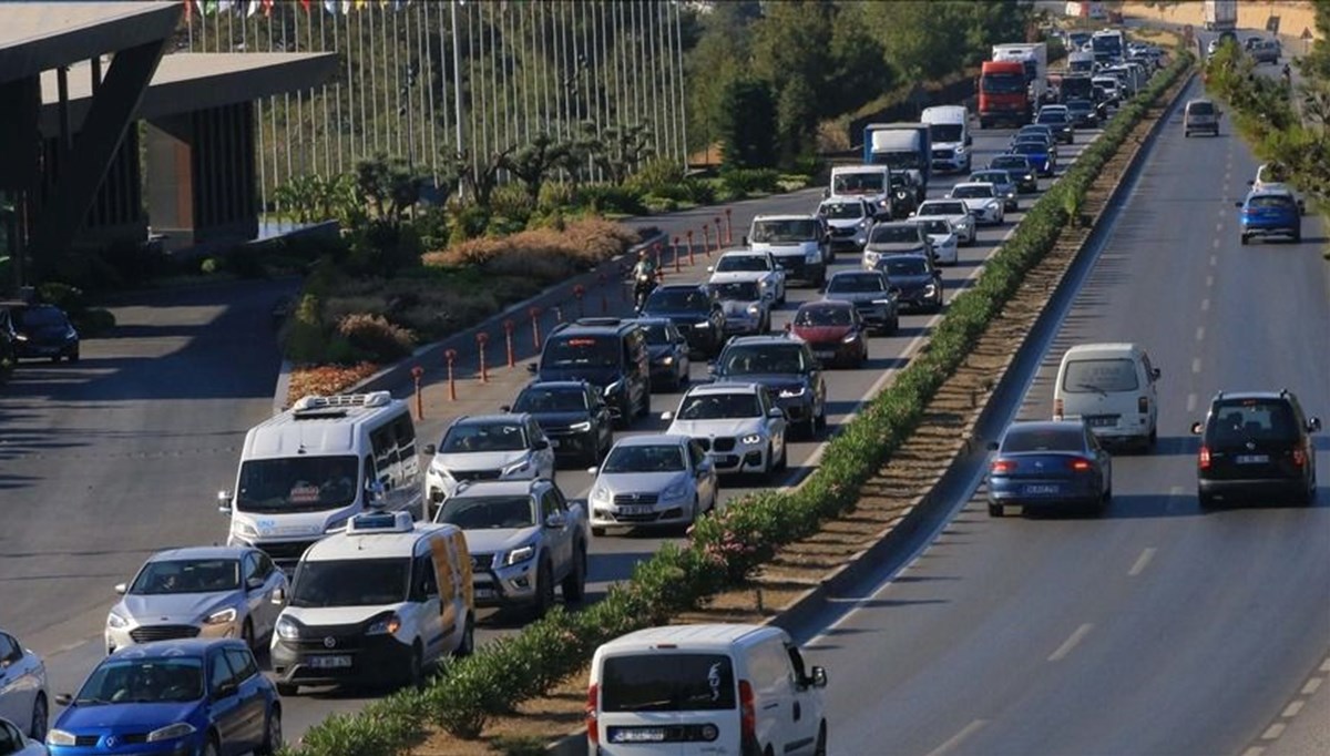 Muğla'ya üç günde 113 bine yakın araç girişi oldu