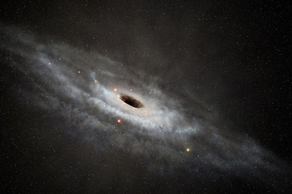 Bilim insanları birbirlerine en yakın kara delikleri keşfetti: Kara delikler birleştiğinde ne olacak? - 8