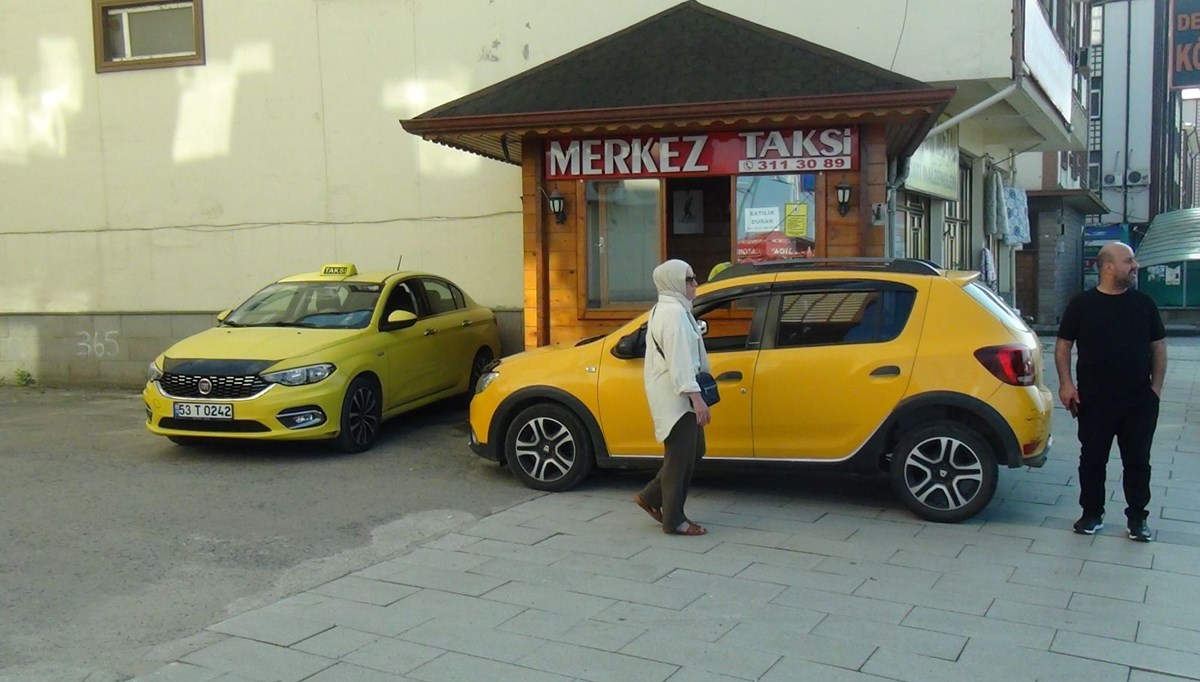 Rize'de 8 yeni taksi plakası ihalesi iptal edildi Rize'de 8 yeni taksi plakası ihalesi iptal edildi