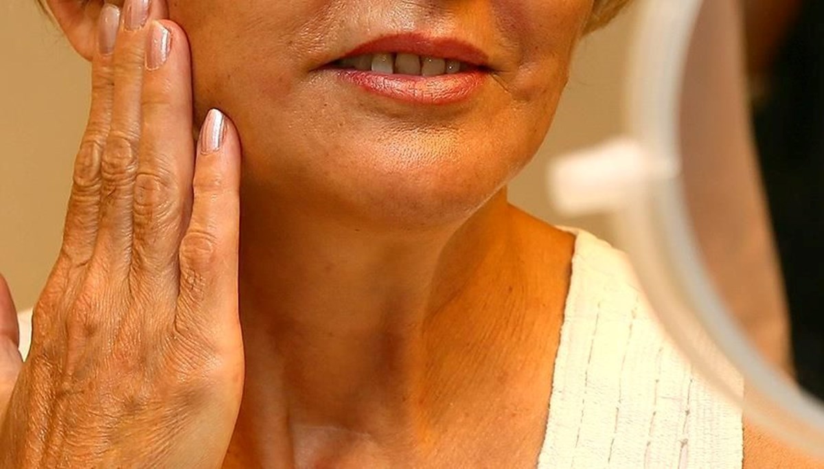 Yaşlanma etkilerini geciktiriyor, kırışıklıkları azaltıyır: Kolajen nedir? Kolajen içeren besinler hangileri? Yaşlanma etkilerini geciktiriyor, kırışıklıkları azaltıyır: Kolajen nedir? Kolajen içeren besinler hangileri?