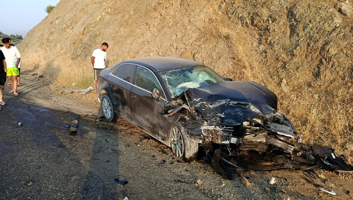 Feci kaza: 6 yaralı Feci kaza: 6 yaralı